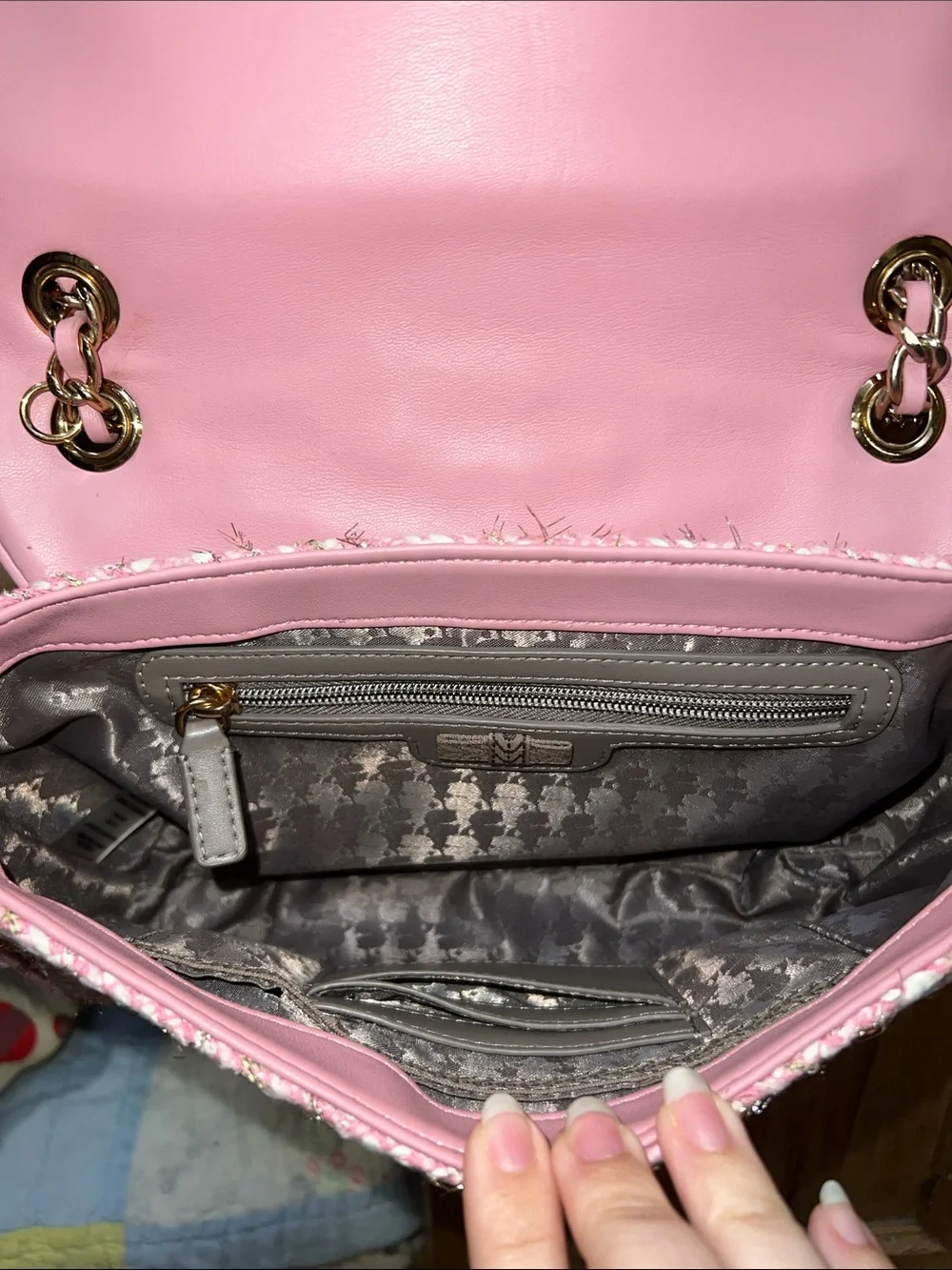 Karl Lagerfeld chic pink